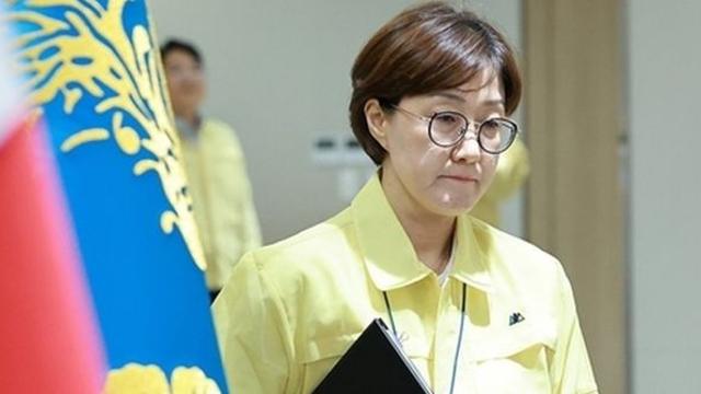 “'비선실세' 김현지 부속실장, 신구대 아닌 상명여대 93학번”