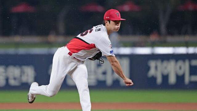 KIA, 3위 확정한 SSG 꺾고 4연패 탈출…이도현 데뷔 첫 승리