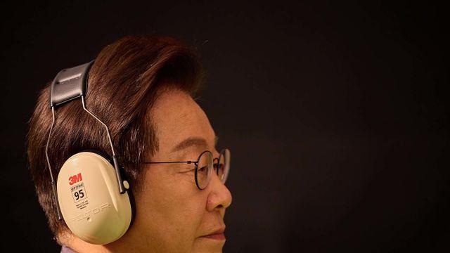 “특별한 잘못도 없는데 이 대통령 지지율 떨어지는 이유는...”