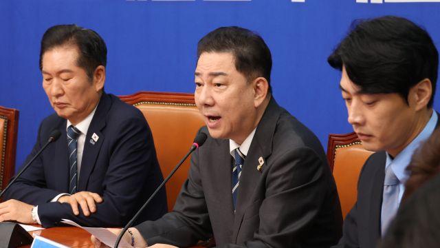 민주 “나라 뒤집어 놓은 尹 밥투정에 국민 분노 커져”