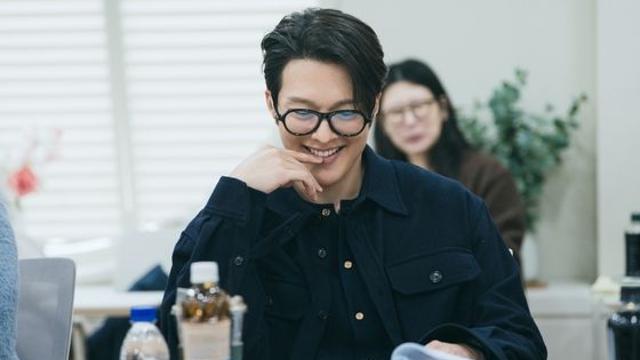 ‘키스는 괜히 해서!’ 대본리딩, 장기용X안은진 로맨스 케미 美쳤다!