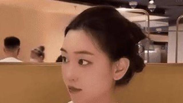 여자로 보이는 여사친
