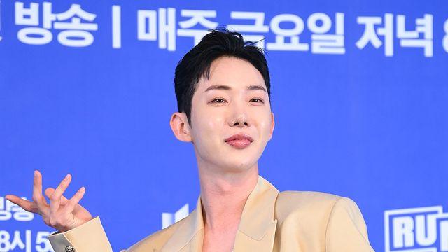 '장관급' 박진영 아니었다…조권 