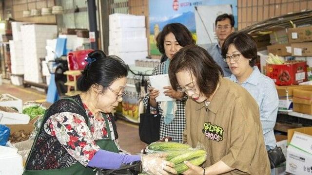 박희영 용산구청장, 추석 앞두고 전통시장·골목상권 ‘민생 행보’