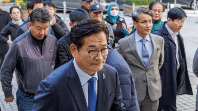 송영길, '구치소 인연' 김호중 손편지 공개…