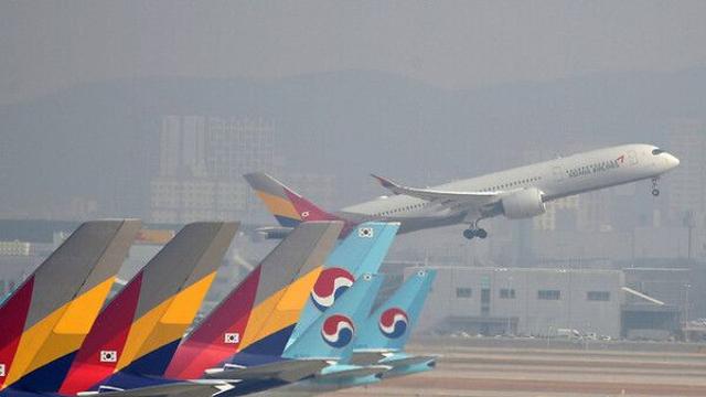 기내 불법행위 1위는 '흡연'…폭언·소란·성적수치심 유발 순