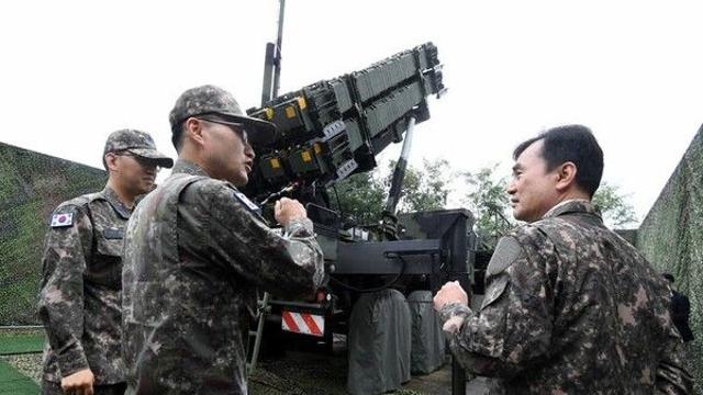 안규백, 패트리어트 포대 대비태세 점검…