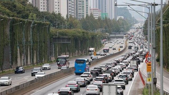 [날씨] 오늘 추석 전날도 추적추적…낮 최고 23∼28도