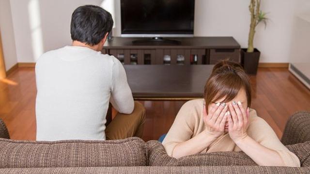 “바람피우면 전 재산 준다는 각서 쓴 남편... 문제는 따로 있었네요”