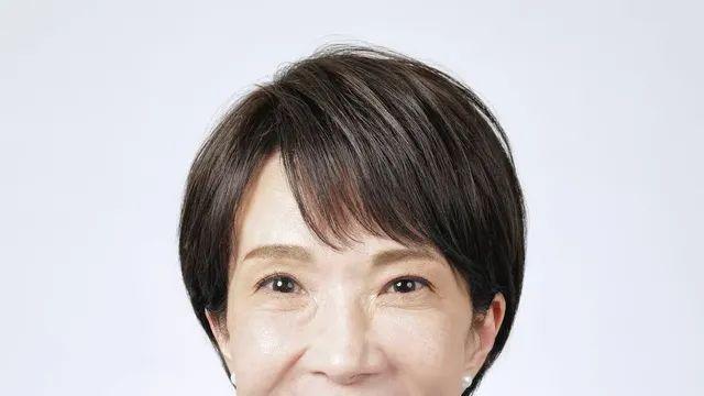 일본의 첫 여성 총리가 된 다카이치 사나에의 가치관