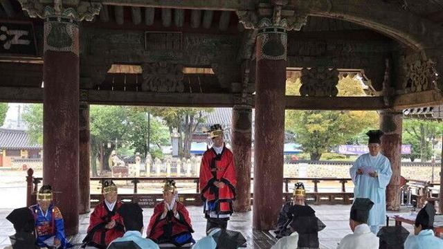 밀양시, 국보 영남루 천진궁서 개천대제 봉행