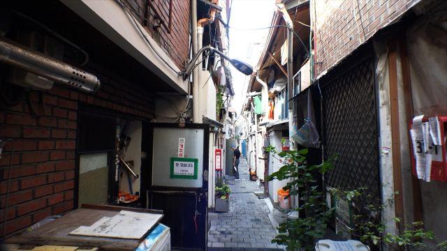 석달간 영화 찍으려 쪽방서 지내다 온열질환에 걸렸다