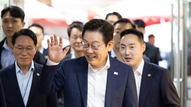 '李 냉부해 출연' 공방…與 