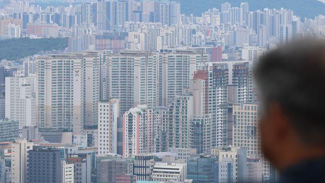 [제2금융위기 경고등②] 재정 건전성 착시…가계·기업부채 포함한 韓 총부채 비율, 美 수준 근접