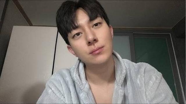 홍석천이 키운 존잘 엘리트 탑게이