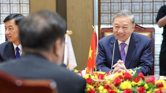 베트남·러시아 고위급 방북 발표…北 노동당 80주년 행사 참석(종합)