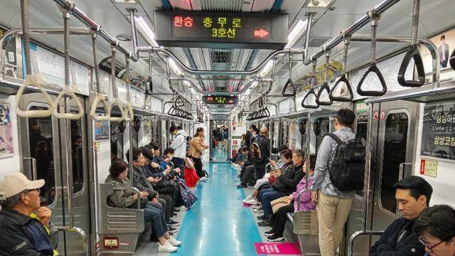 “더 자주 마시고, 더 우울하다” 서울시민 경고등