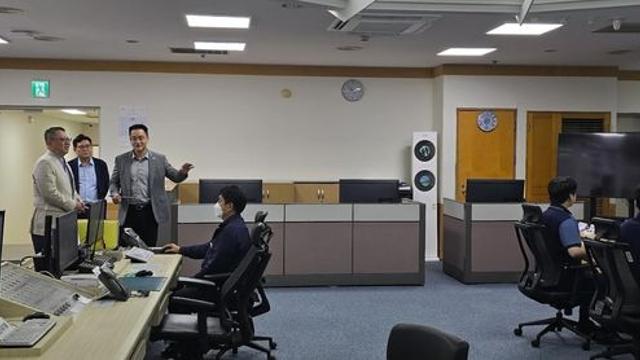 정진완 우리은행장, 추석 비상상황실 현장 점검