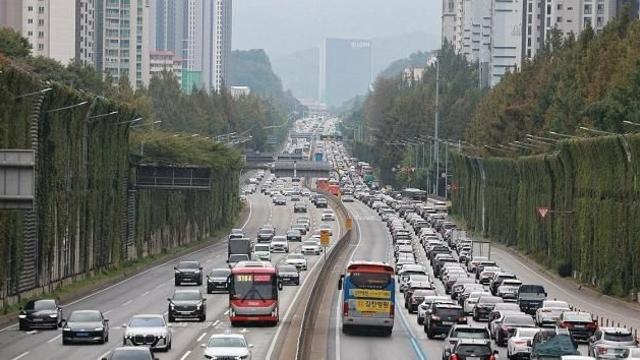 부산→서울 5시간 30분…추석 오후 귀경길 곳곳 정체