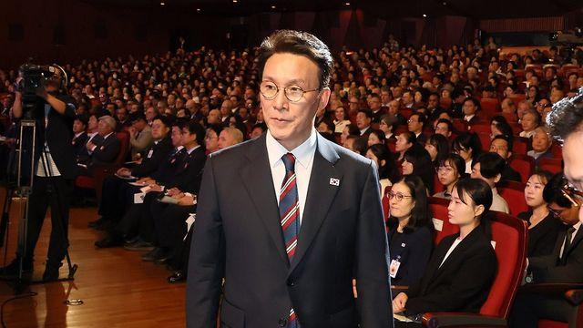 金총리, '냉부해 논란'에 