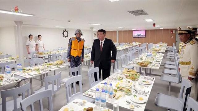 김정은, 평양종합병원 준공식 연설…