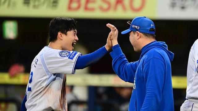 '기쁜데 찜찜하네' KBO 44년사 최초 1안타 PS 승리→국민 유격수도 헛웃음 