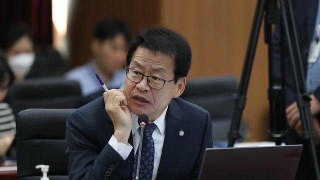 9년새 벼 농가 8만9천곳 감소…고령화도 가속
