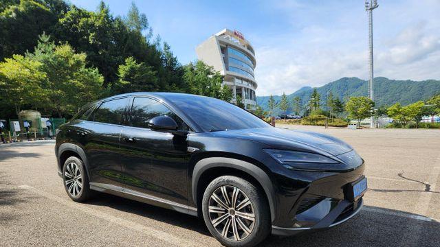 BYD 씨라이언7 참 잘 나가는데…2% '감성'이 아쉽다[타봤어요]