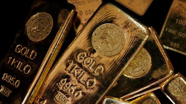 금 가격 사상 최고가 기록···52% 올랐다