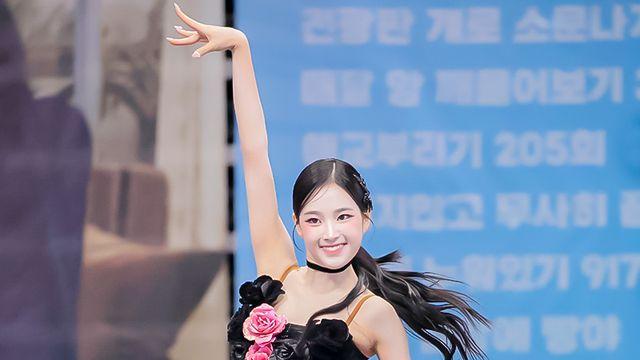 [움짤] 트리플에스 지연, 깜찍 병아리 (아육대 B하인드)
