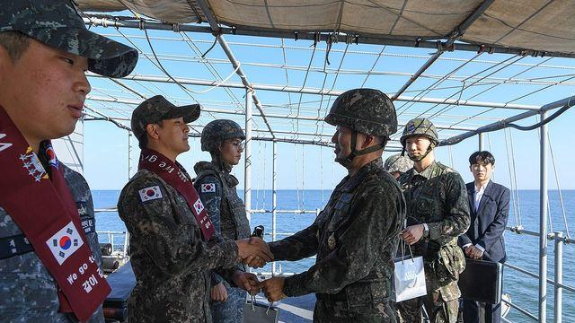 합참의장, 연평부대 대비태세 점검…