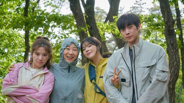 '달까지 가자' 이선빈♥김영대, 첫 키스 비하인드 공개