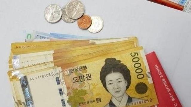 [AI 돋보기] 추석 용돈, AI 투자앱에 맡겨도 될까