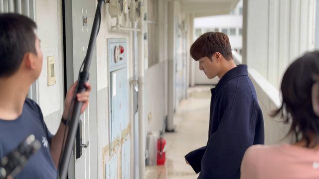 배우 유의봉, 신작 촬영 현장 공개…다방면에서 활발한 행보