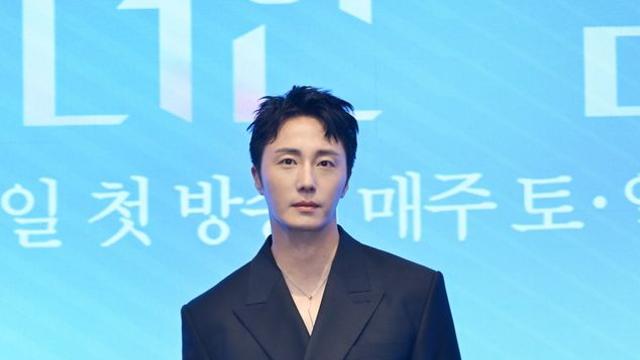 정일우, 모델 브랜드 CEO와 열애설…소속사 “배우 사생활” [공식]