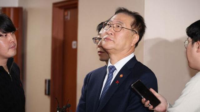 특검, '합수부 검사 파견 의혹' 박성재 前장관 구속영장