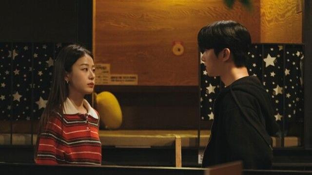 ‘뾰로통’ 이주명X‘애틋’ 서지훈, 만화방부터 성당까지 극과 극 데이트 포착 (‘마이 유스’)