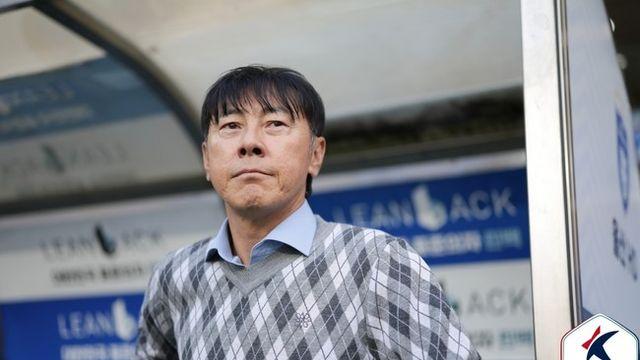 [K리그1 이슈] 디펜딩 챔피언→강등 위기, 울산 충격 선택...신태용 감독과 이별