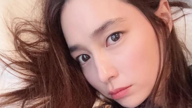 이민정, 도자기 피부→베일듯한 턱선 ‘오늘도 예쁨’ [AI 포토컷]