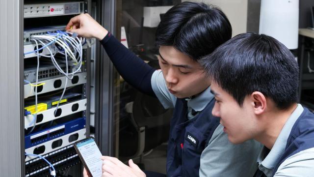 LG유플러스, 현장 직원에 AI 비서 도입…업무 효율↑