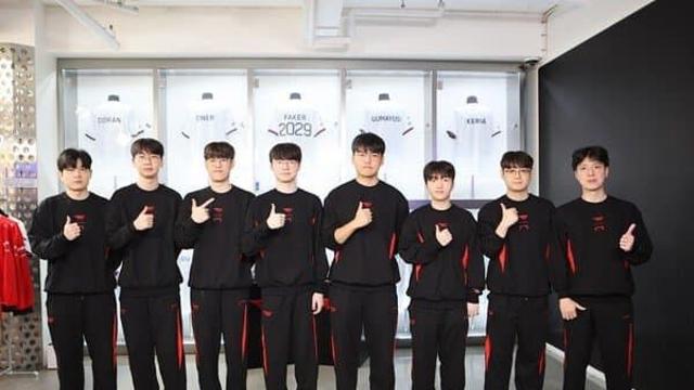 T1 선수단 WORLDS 출국 인터뷰