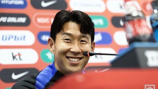 오히려 선배들에게 감사 인사를...‘최다 출전 1위’ 손흥민, “차범근-홍명보 감독님이 대표팀 영광스럽게”