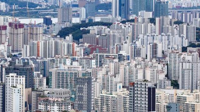17년 만에 최대… 수도권·지방 아파트값 놀라운 격차 벌어졌다