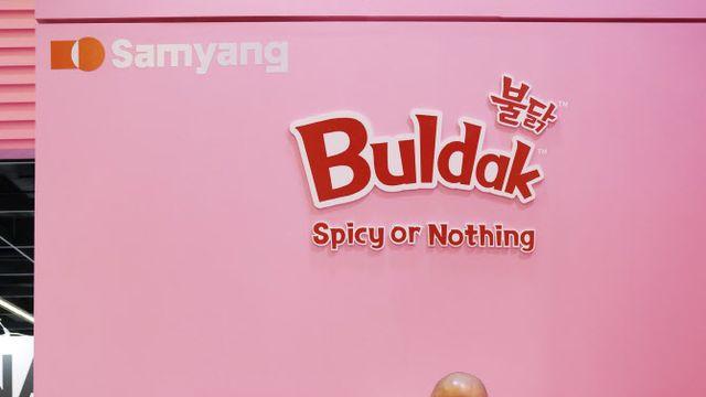 '불닭' 글로벌 인기에…김정수 삼양식품 부회장 발걸음 바빠졌다