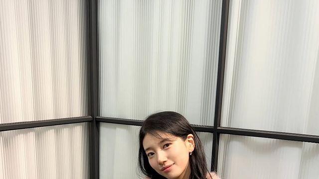 수지처럼 입으면 연애가 '다 이루어질지니'~ 올가을 로맨틱한 가디건 스타일링은?