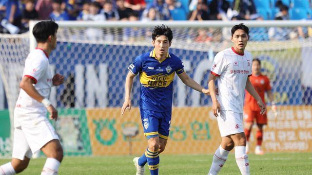 '준우승 주역' 충남아산 레전드 박세직, K리그 통산 300경기 출장 