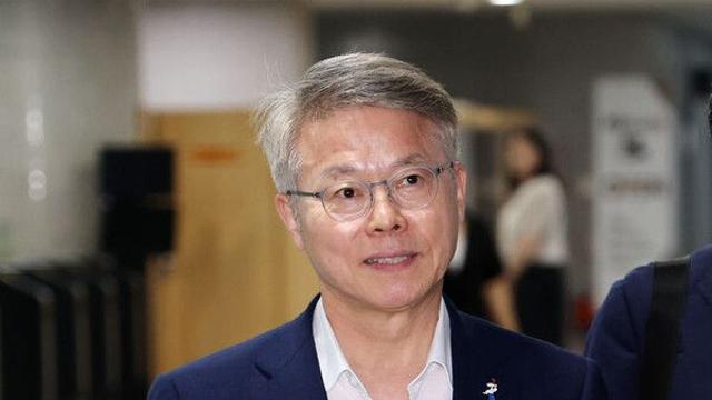 與 민형배 '정족수 미달시 필리버스터 중단' 국회법 개정안 발의