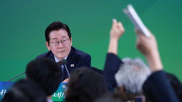 '소비쿠폰 어땠나요'…李대통령, 내주 국민 목소리 직접 듣는다
