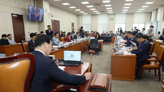 경찰청 국정감사…'수사권·이진숙 체포·치안 공백' 쟁점