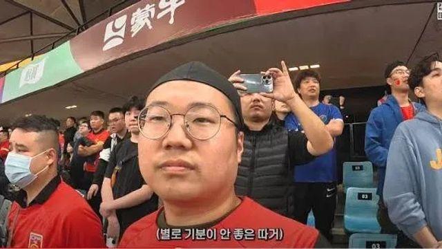 기분이 안좋은 따꺼..,,